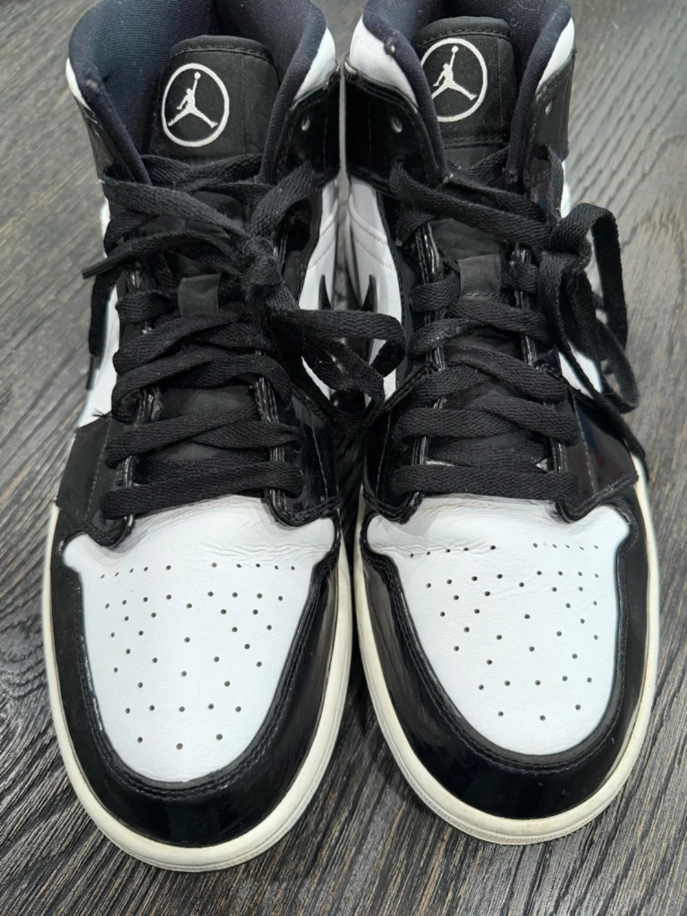 Nike Air Jordan 1 Mid Carbon Fiber Men’s Size 11- USED
